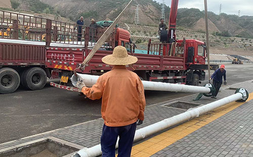 智慧城市建设中路灯系统的升级改造技术与实施路径